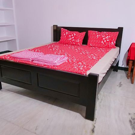 Villa Souhayl Homestay بونديتْشيري المظهر الخارجي الصورة