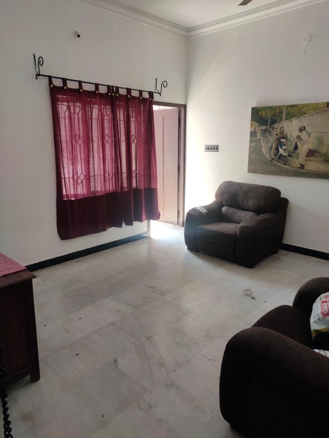 Villa Souhayl Homestay بونديتْشيري المظهر الخارجي الصورة